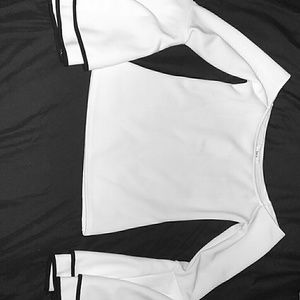 Extra small black and white blouse